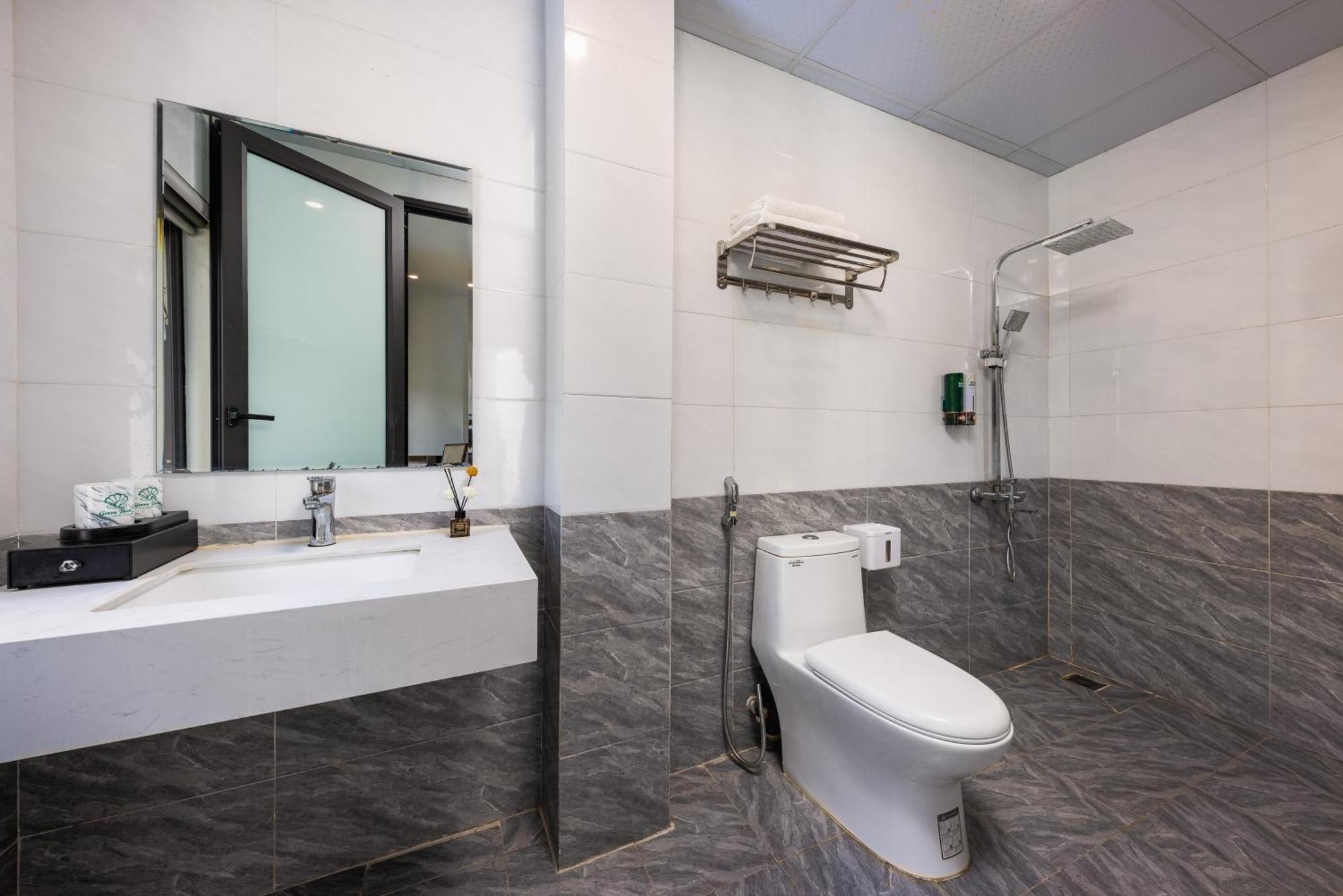 Cat Ba Green Pearl Hotel Dong Khe Sau Luaran gambar